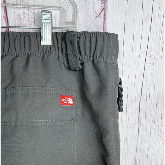 The North Face Convertible Zip Off Outdoor Hiking Pants Shorts Gray Size XXL - Picture 8 of 13